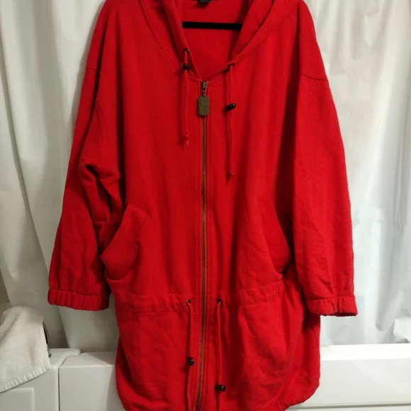 DKNY Red Fleece Sweater - Picture 1 of 8